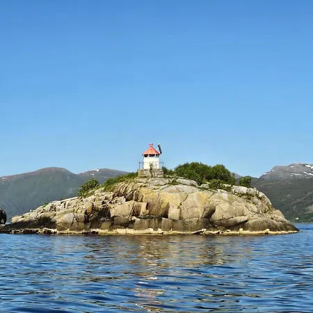 Holiday home Hjortehytte *
